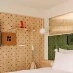Hobo Hotel