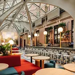 Hobo Hotel *